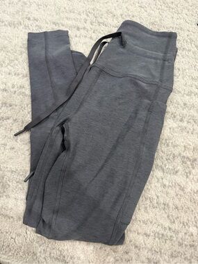Beyond Yoga Charcoal Gray Leggings with Drawstring